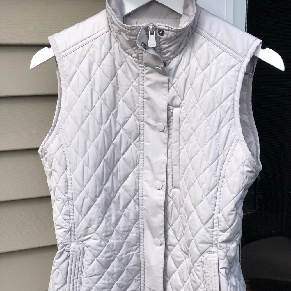 NWTs Orvis womens Quilted Vest size S